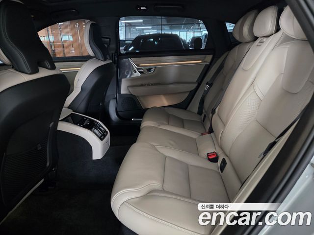 Volvo S90 B5 Ultra Dark Air Sus 2026 — фото 15