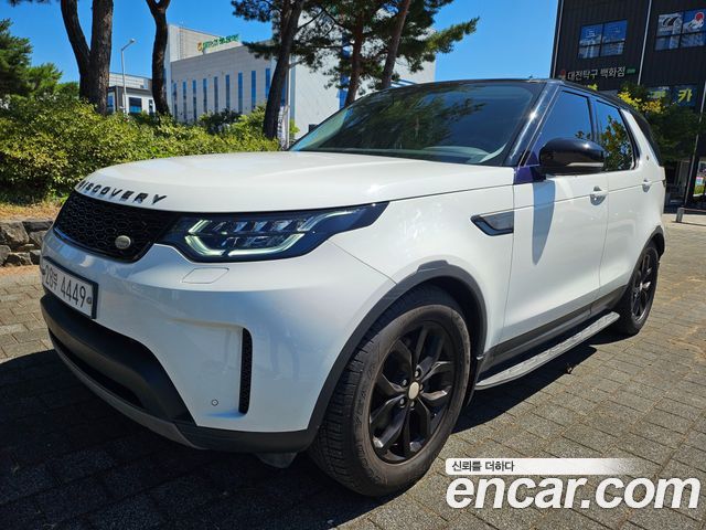 Land Rover Discovery 5 2.0 SD4 SE 2018 — фото 3