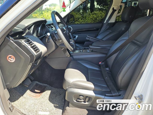 Land Rover Discovery 5 2.0 SD4 SE 2018 — фото 15