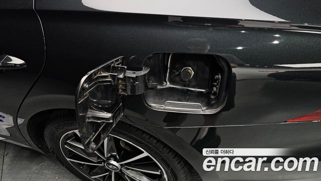 Hyundai Grandeur (IG) 3.0 LPi Rent Car Exclusive 2022 — фото 36