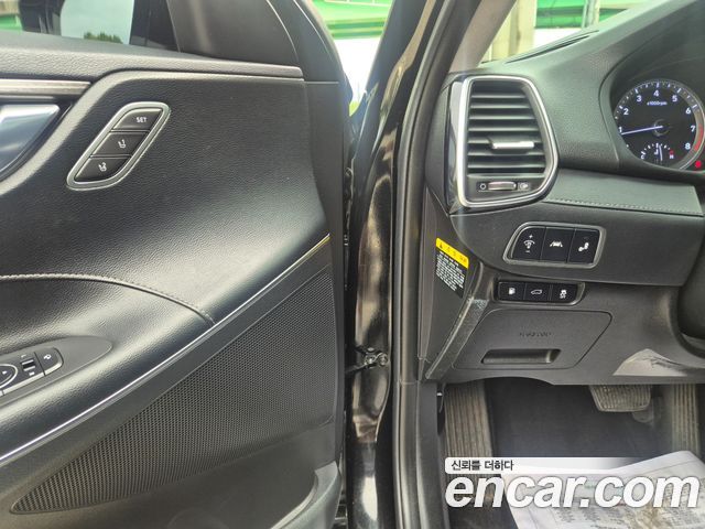 Hyundai Grandeur (IG) 2.4 Exclusive Special 2019 — фото 15