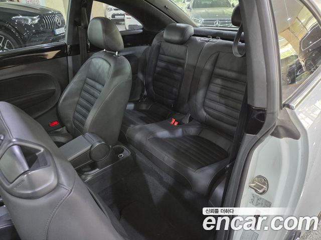 Volkswagen Beetle 2.0 TDI 3rd 2015 — фото 7
