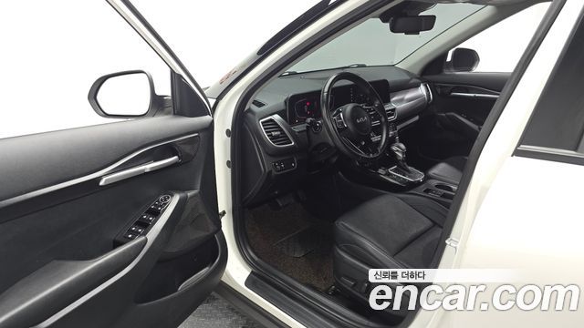 Kia Seltos Gasoline 1.6 Turbo 2WD Prestige 2023 — фото 10