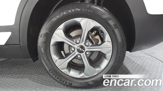 Kia Seltos Gasoline 1.6 Turbo 2WD Prestige 2023 — фото 21