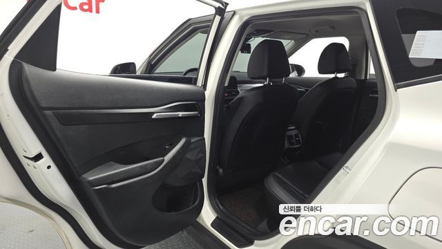 Kia Seltos Gasoline 1.6 Turbo 2WD Prestige 2023 — фото 26