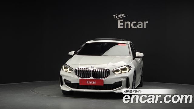BMW 1 Series (F40) 120i M Sports 2023 — фото 3