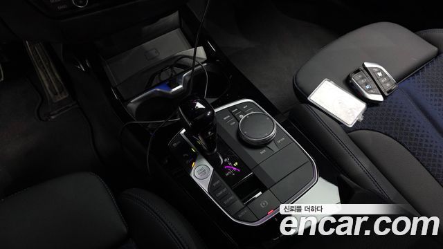 BMW 1 Series (F40) 120i M Sports 2023 — фото 9