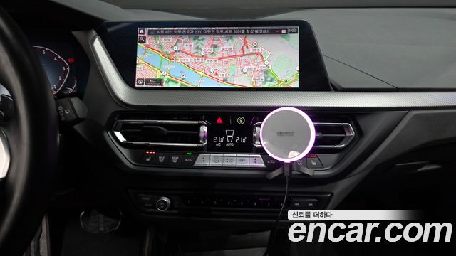 BMW 1 Series (F40) 120i M Sports 2023 — фото 14