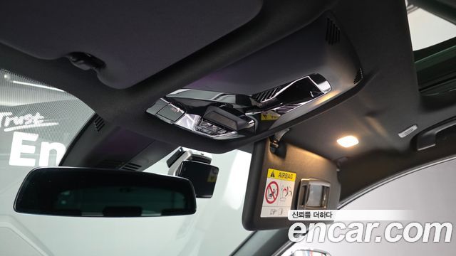 BMW 1 Series (F40) 120i M Sports 2023 — фото 28