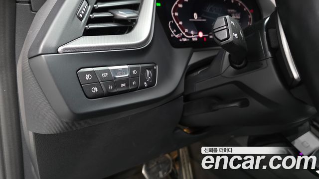 BMW 1 Series (F40) 120i M Sports 2023 — фото 29