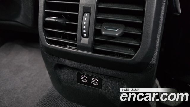 BMW 1 Series (F40) 120i M Sports 2023 — фото 35