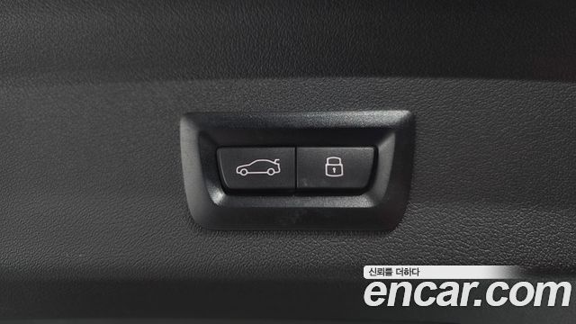 BMW 1 Series (F40) 120i M Sports 2023 — фото 39