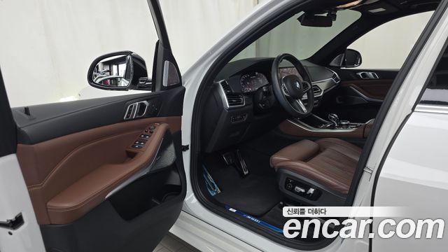 BMW X5 (G05) M50i 2020 — фото 10
