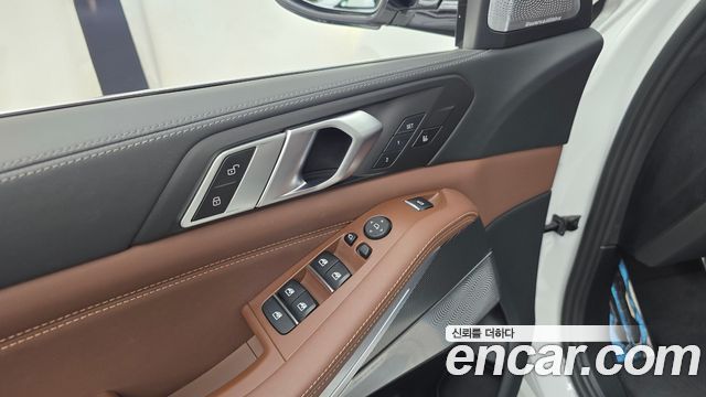 BMW X5 (G05) M50i 2020 — фото 27