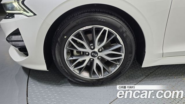 Kia K5 (III) 2.0 Noblesse 2021 — фото 5