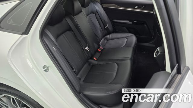 Kia K5 (III) 2.0 Noblesse 2021 — фото 11