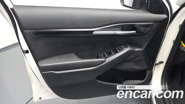 Kia Seltos Gasoline 1.6 Turbo 2WD Trendy 2020 — фото 24
