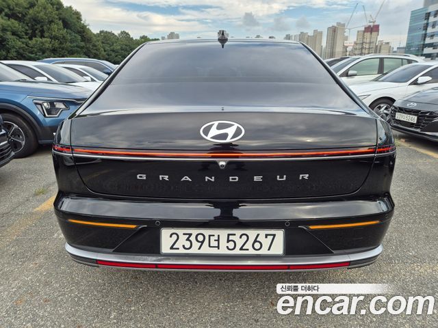Hyundai Grandeur (GN7) 2,5 Gasoline 2WD Premium 2023 — фото 5