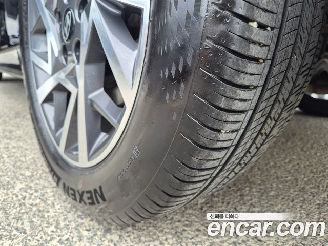 Hyundai Grandeur (GN7) 2,5 Gasoline 2WD Premium 2023 — фото 8