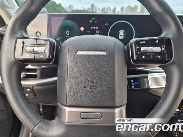 Hyundai Grandeur (GN7) 2,5 Gasoline 2WD Premium 2023 — фото 17