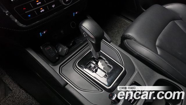 KG Mobility (SsangYong) Rexton Sports Diesel 2.2 4WD Prestige 2021 — фото 9