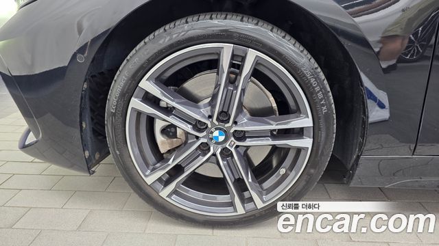 BMW 1 Series (F40) 120i M Sports 2023 — фото 5