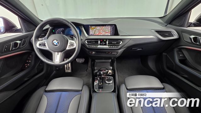 BMW 1 Series (F40) 120i M Sports 2023 — фото 7