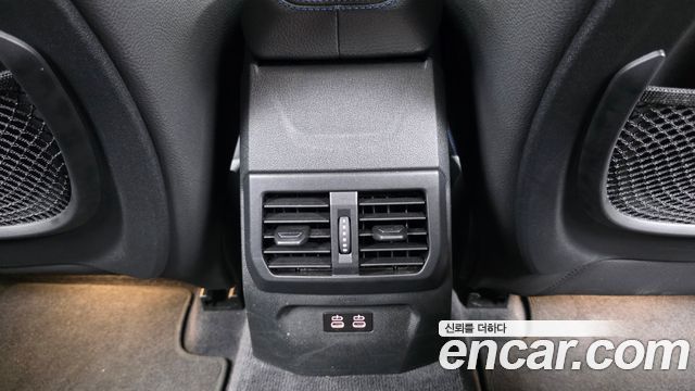 BMW 1 Series (F40) 120i M Sports 2023 — фото 18