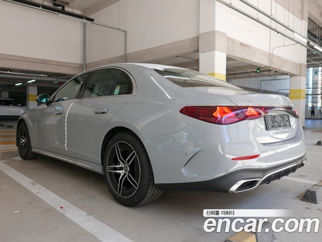 Mercedes-Benz E-Class (W214) E300 4MATIC AMG Line 2026 — фото 5