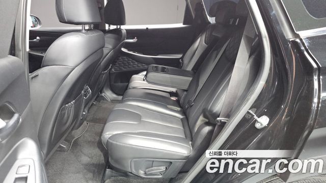Hyundai Santa Fe HEV 1.6 2WD Prestige 2023 — фото 26