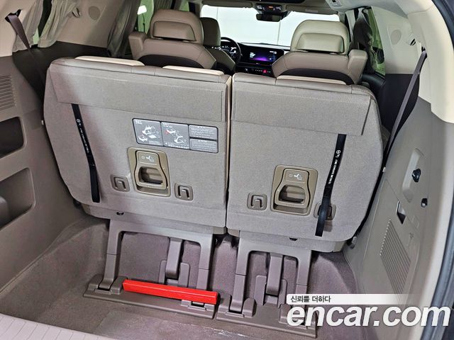 Kia Carnival (IV) Diesel 7-Seater Hi-Limousine Signature 2023 — фото 16