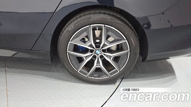 BMW 5 Series (G60) 520i M Sport 2026 — фото 21