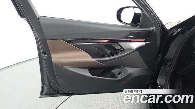 BMW 5 Series (G60) 520i M Sport 2026 — фото 24
