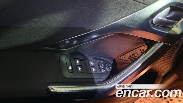 Peugeot 2008 1.6 BlueHDi Feline 2015 — фото 24