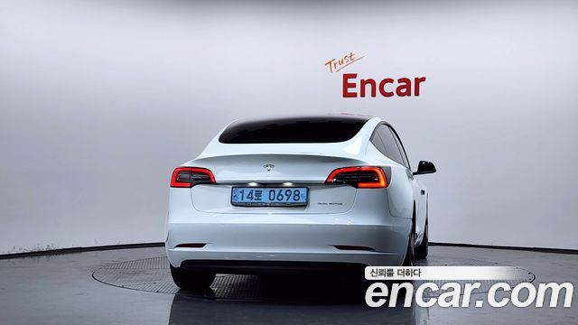 Tesla Model 3 Long Range AWD 2021 — фото 4