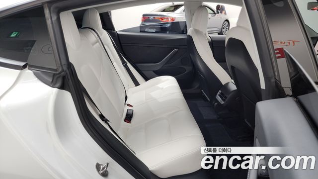 Tesla Model 3 Long Range AWD 2021 — фото 11