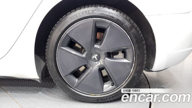 Tesla Model 3 Long Range AWD 2021 — фото 21