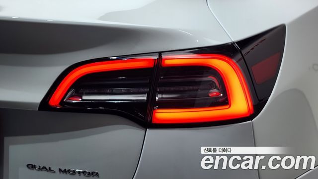 Tesla Model 3 Long Range AWD 2021 — фото 23