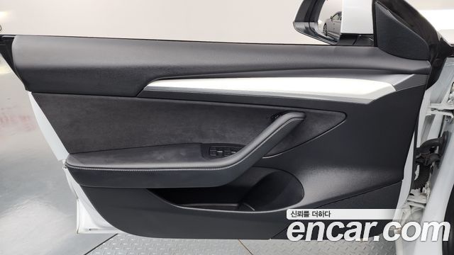 Tesla Model 3 Long Range AWD 2021 — фото 24
