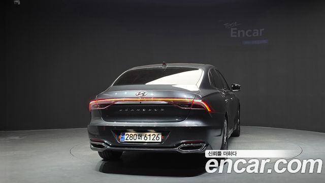 Hyundai Grandeur (IG) 2.5 Le Blanc 2023 — фото 4