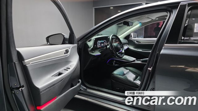 Hyundai Grandeur (IG) 2.5 Le Blanc 2023 — фото 10