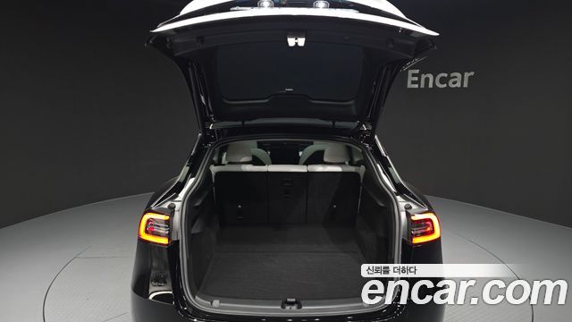 Tesla Model Y RWD 2024 — фото 30