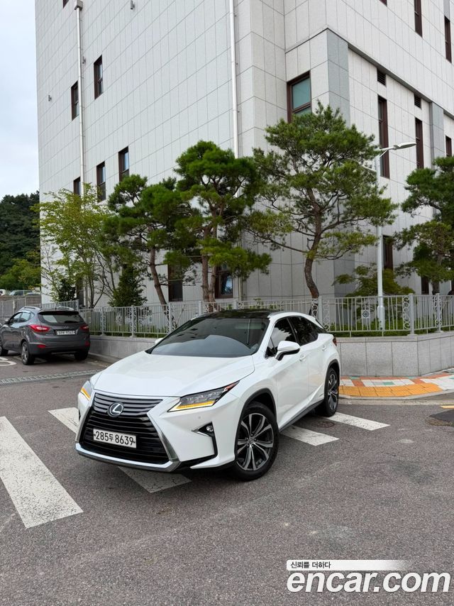 Lexus RX450h (IV) Executive 2017 — фото 2