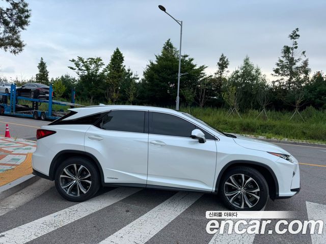 Lexus RX450h (IV) Executive 2017 — фото 6
