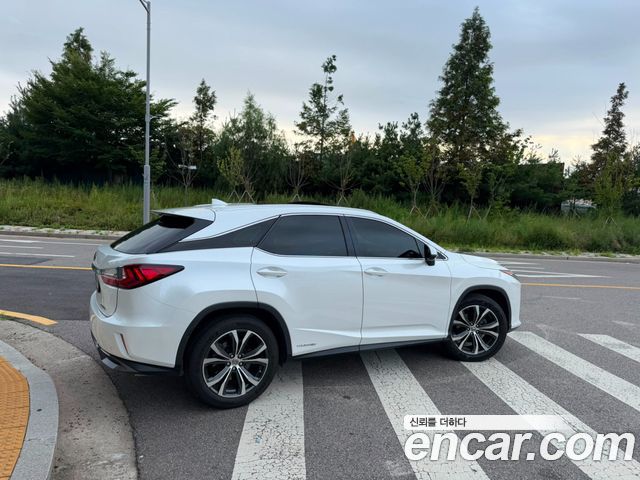 Lexus RX450h (IV) Executive 2017 — фото 7