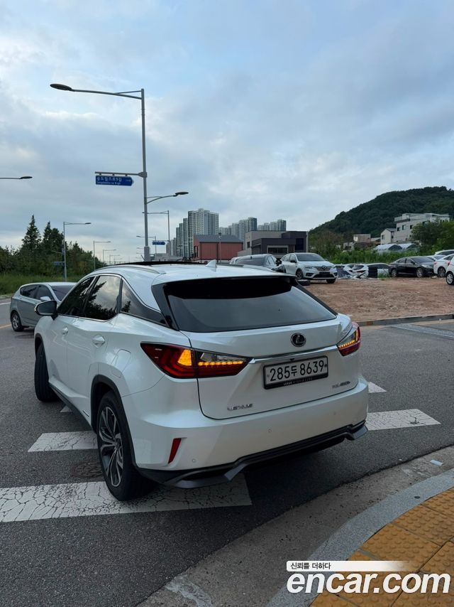 Lexus RX450h (IV) Executive 2017 — фото 8
