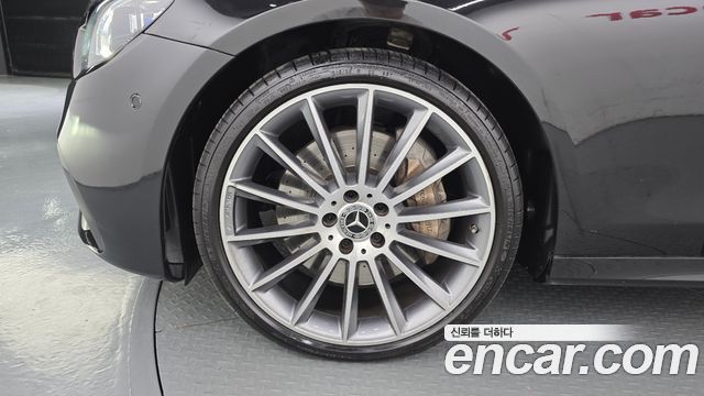 Mercedes-Benz E-Class (W213) E350 4MATIC AMG Line 2021 — фото 5