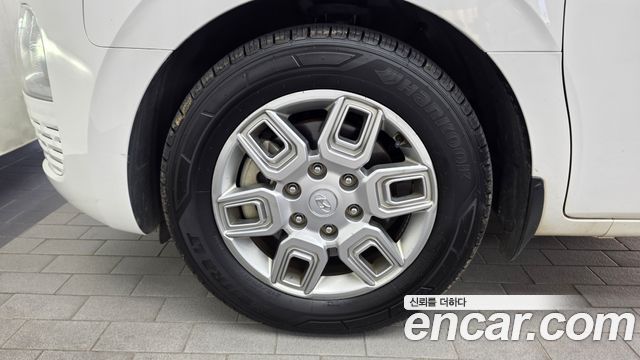 Hyundai Staria L3.5 Cargo 3-Seater Modern 2022 — фото 5