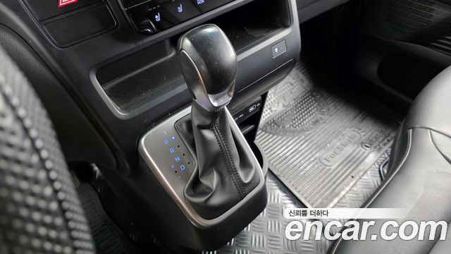 Hyundai Staria L3.5 Cargo 3-Seater Modern 2022 — фото 9
