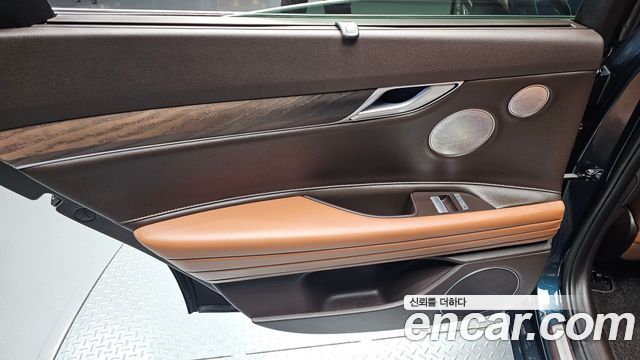 Genesis G80 (RG3) Gasoline 3.5 Turbo AWD 2022 — фото 25